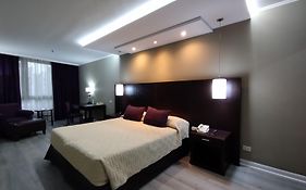 Howard Johnson Plaza Buenos Aires Florida Street